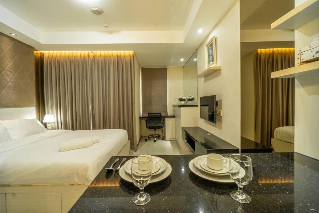 Modern & Comfy Studio In Central Jakarta, Scbd מראה חיצוני תמונה